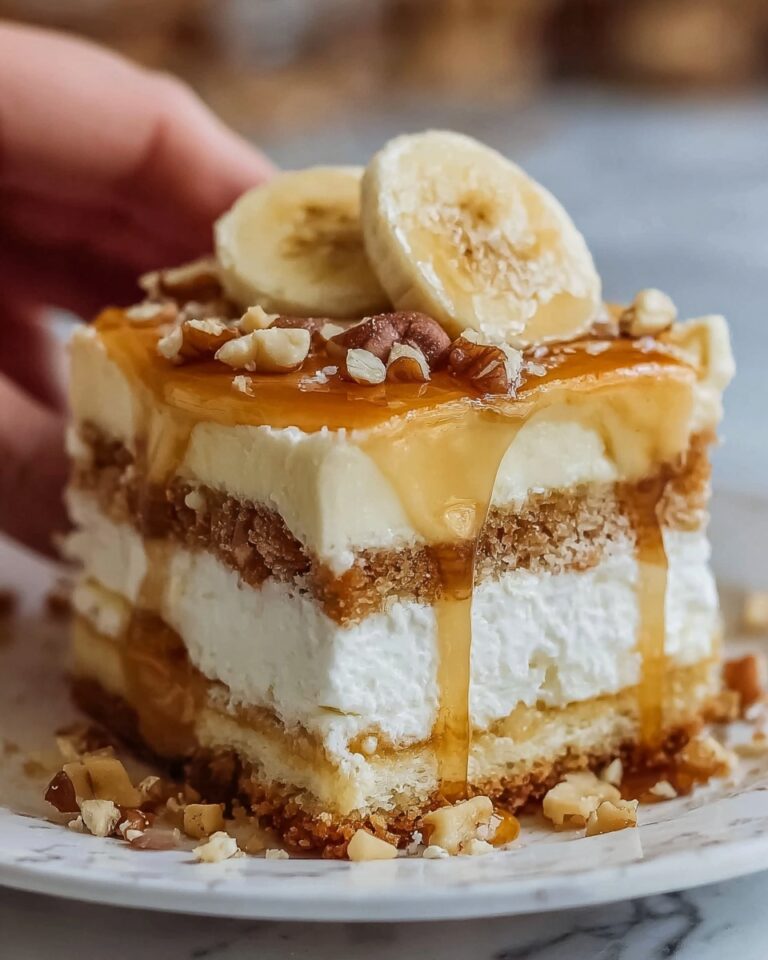 Banana Pudding Cheesecake Cake Recipe